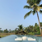 @instagram: #goa #majorda #sun #infinitypool #perfectview