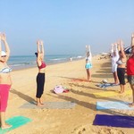 @instagram: Утренняя йога на пляже... это нужно испытать! Стоит ли говорить о купании после, какой же это кайф!???????????????? .
За фото спасибо проходящему мимо профессору из Дели! .
#гоа#индия#йогатур#йогатурвиндию#йогатурвгоа#йогатурвгоаизмосквы#йогатурвгоаизперм