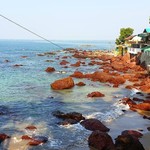 @instagram: Арамболь - пляж со своей неповторимой атмосферой. Здесь точно стоит провести пару дней что бы ощутить её в полной мере.

Вагатор - что бы узреть всю красоту этого пляжа лучше подняться выше.

#арамболь #вагатор #vagatorbeach #vagator #arambolbeach #arambo