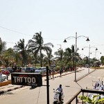 @instagram: Clean and bright.
#beachtown #coconut #india #goa #candolim