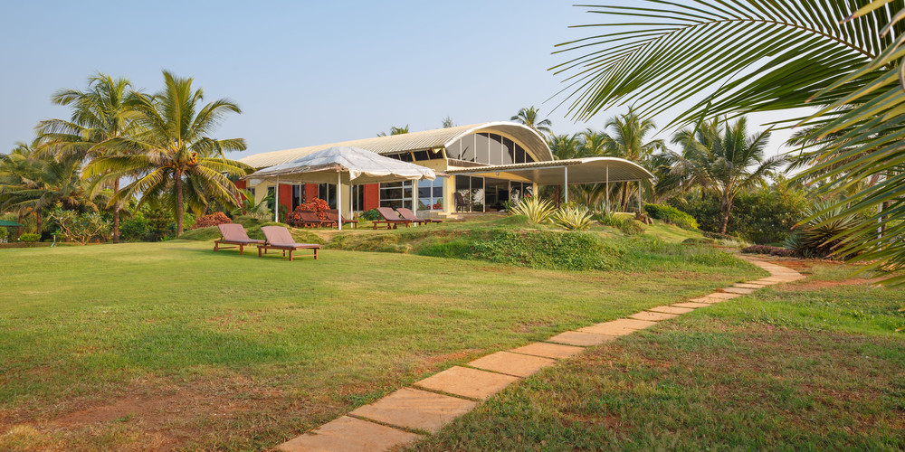 Yoga Beach Hotel in Colva