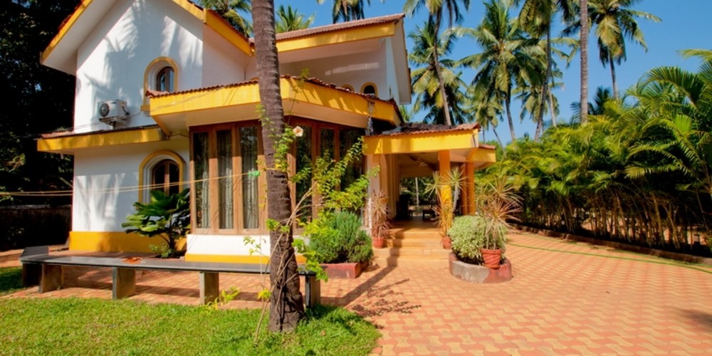 Maia Lagoon — Luxury villa for rent in Morjim