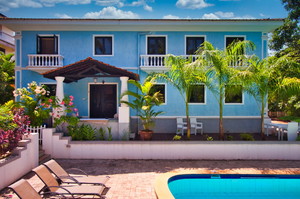 White Sand Villa — Luxury villa for rent in Candolim