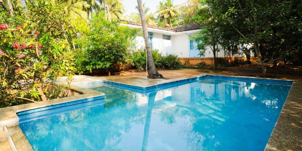 Purple Mango — Luxury villa for rent in Baga