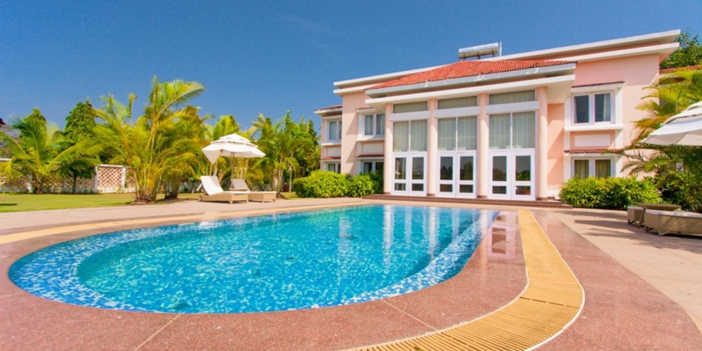 Mysore Palace — Luxury villa for rent in Palolem