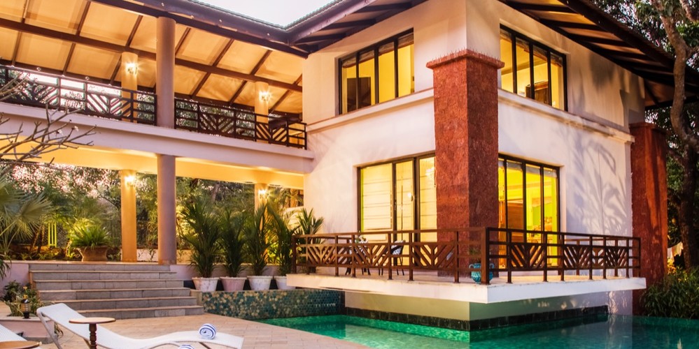 Rainbow Tree — Luxury villa for rent in Chapora