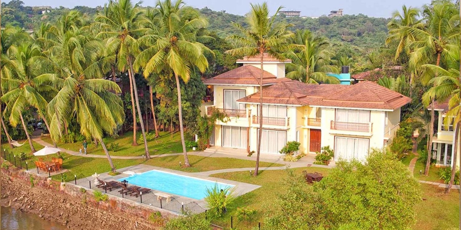 Villa Waterfront — Luxury villa for rent in Nerul