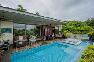 Serene Solitude A — Luxury villa for rent in Parra