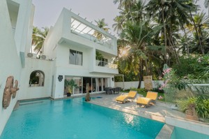 Serene La Vie — Luxury villa for rent in Siolim