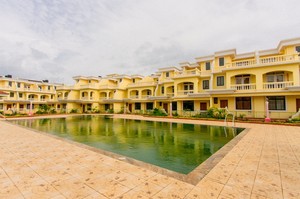 Fully furnished flat with pool — Apartment for rent in Benaulim