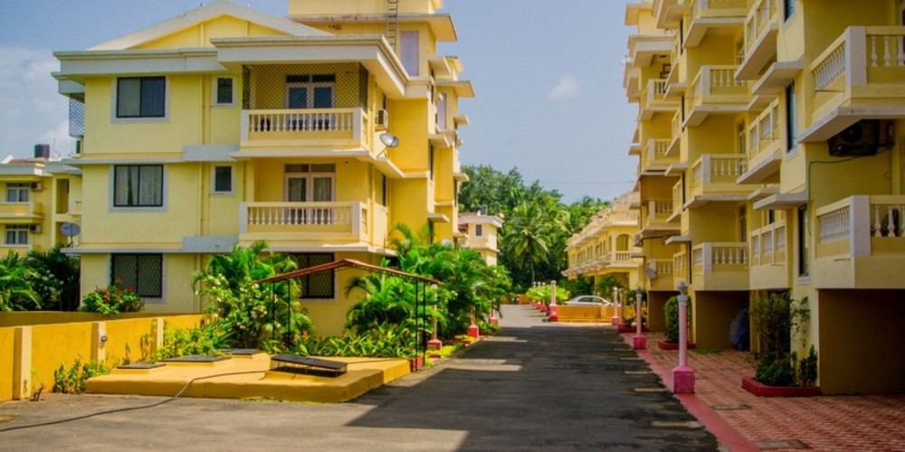 2 BHK apartment in complex with pool — Apartment for rent in Benaulim