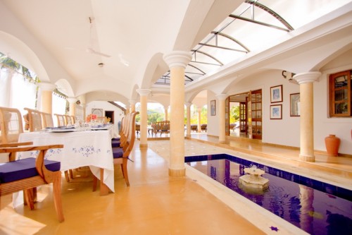 Dining area for 14 peoples