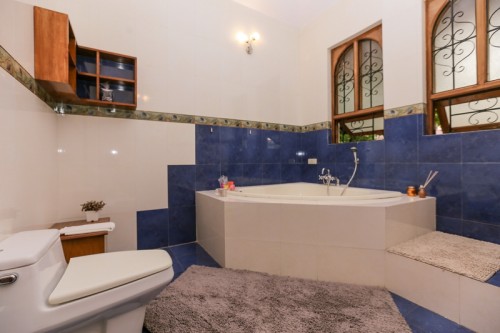 Spacious luxury bathroom